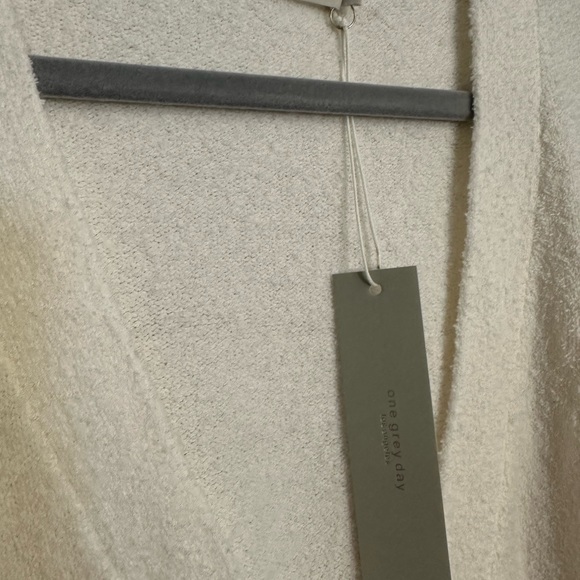 One Grey day oversized crop cardigan.  Unique heart on front, rainbow on back - Picture 3 of 5